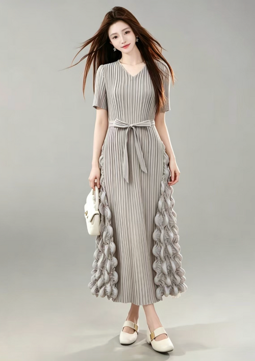 Elegant Ladies Pleated Long Dress